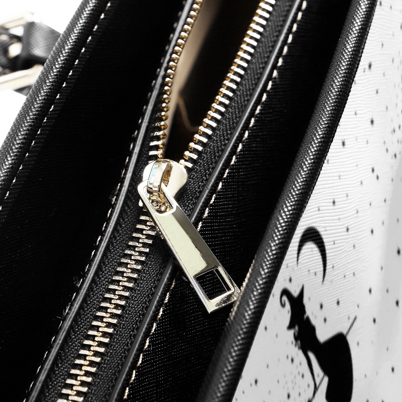 Flying Witches Tote Bag - Offbeat Sweetie