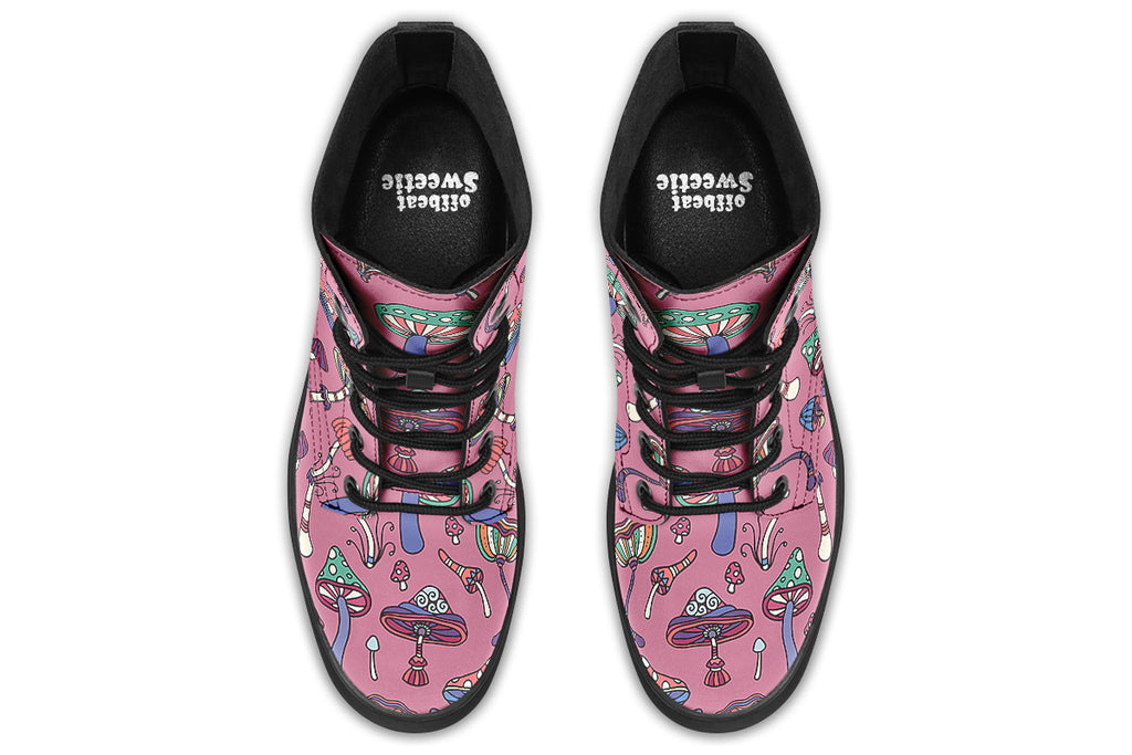 Retro mushroom pattern on a mauve-pink background.