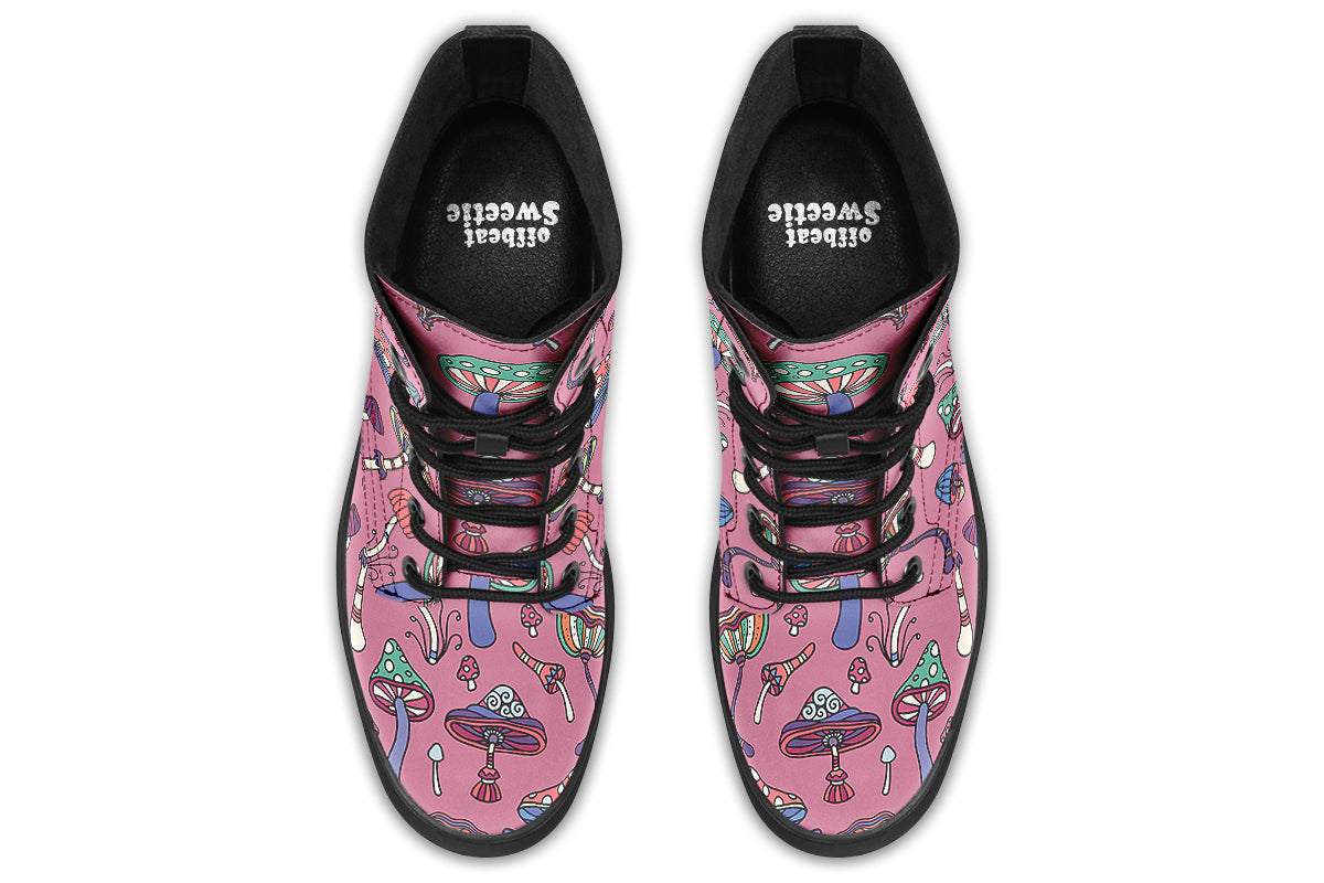 Retro mushroom pattern on a mauve-pink background.