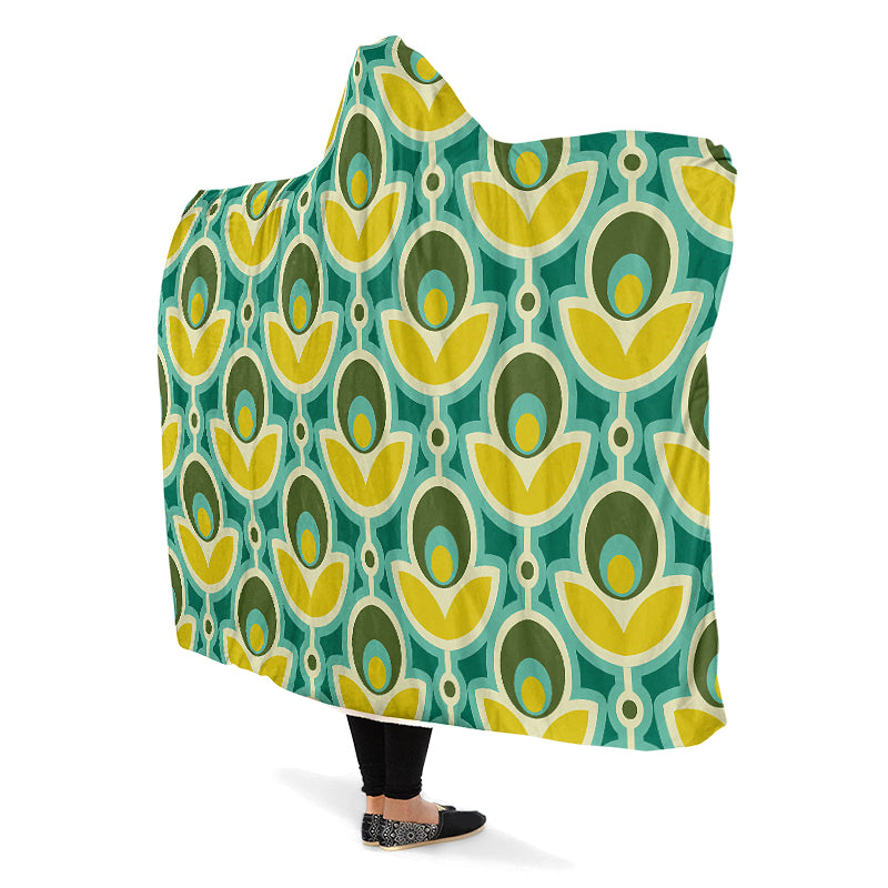 Retro Flowers Hooded Blanket - Offbeat Sweetie