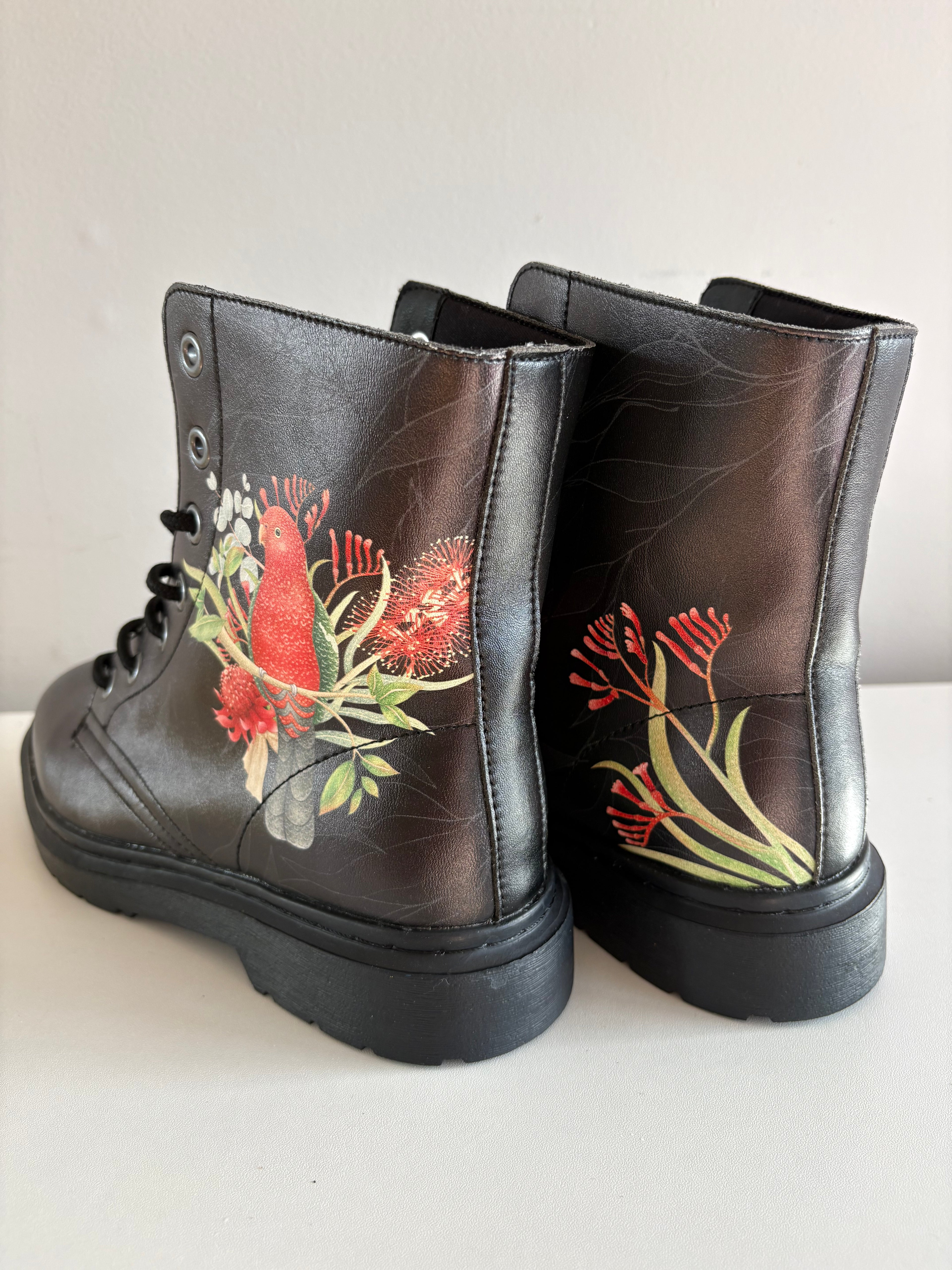 King Parrot Boots - EU 39 / Women's US 7.5