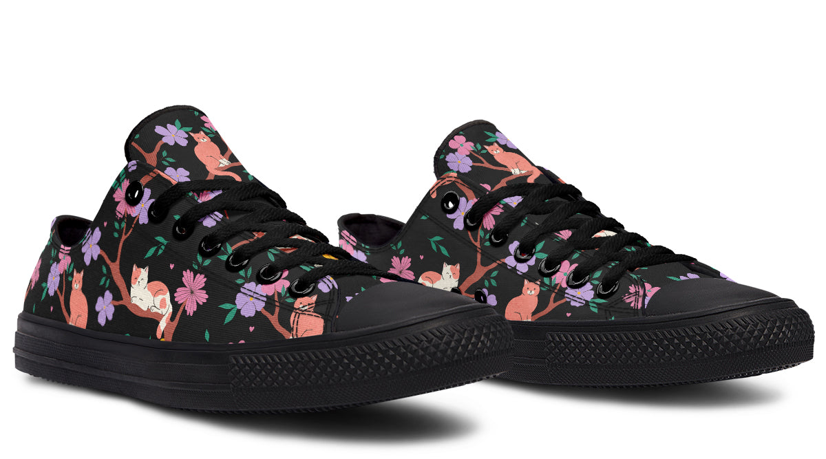 Comfy Cats Low Tops (Wide)