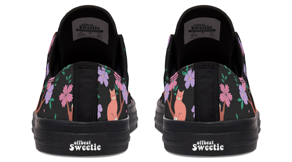 Comfy Cats Low Tops (Wide)