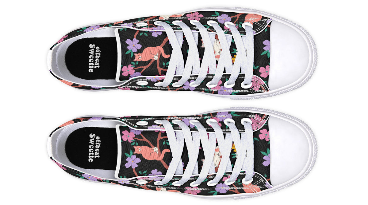Comfy Cats Low Tops (Wide)