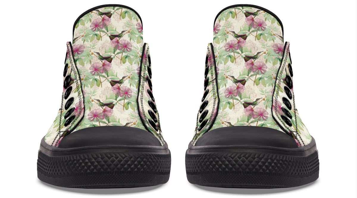 Hummingbirds Low Tops (Wide)