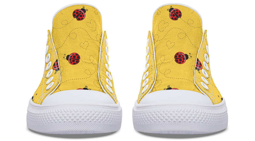 Lovely Ladybugs Low Tops (Wide)