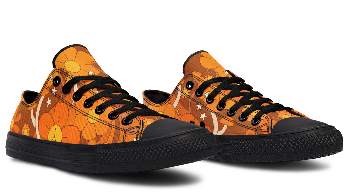 Molly's Orange Retro Daisies Low Tops (Wide)