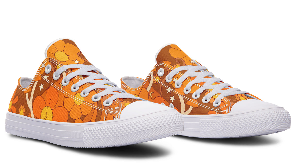 Molly's Orange Retro Daisies Low Tops (Wide)