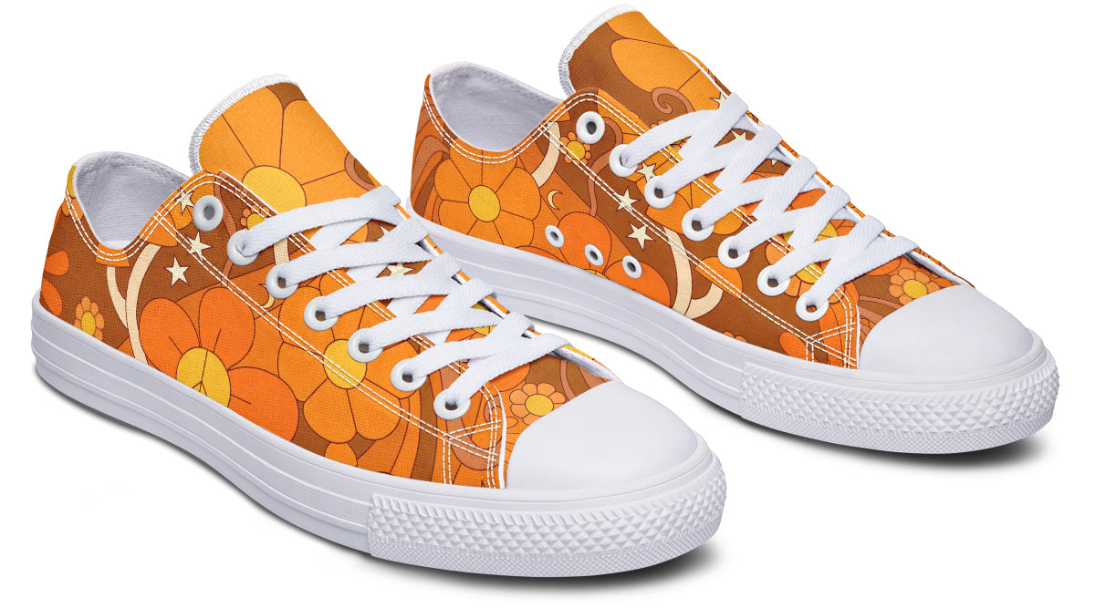 Molly's Orange Retro Daisies Low Tops (Wide)