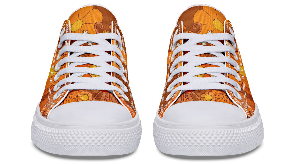 Molly's Orange Retro Daisies Low Tops (Wide)