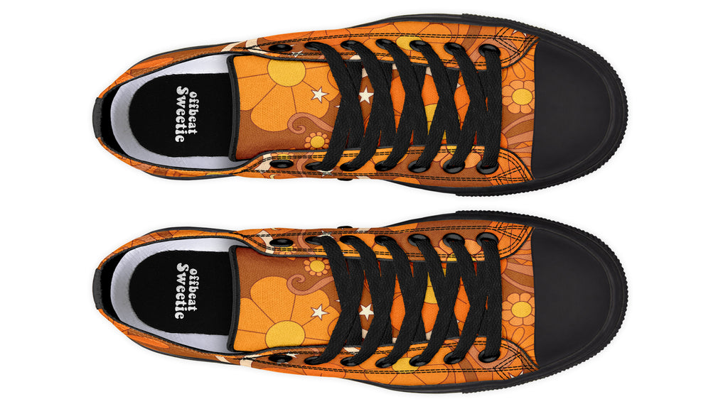 Molly's Orange Retro Daisies Low Tops (Wide)