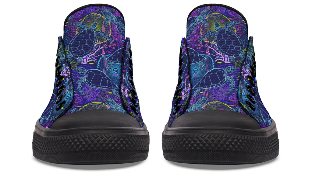 Sea Turtles Low Tops (Wide)