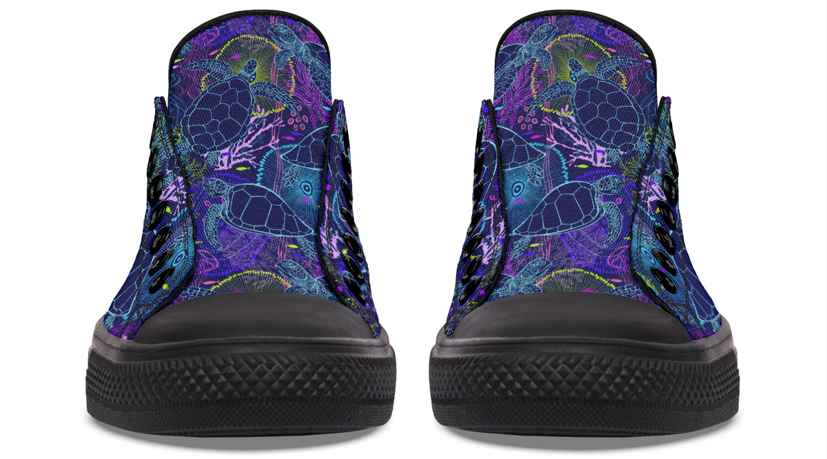 Sea Turtles Low Tops (Wide)