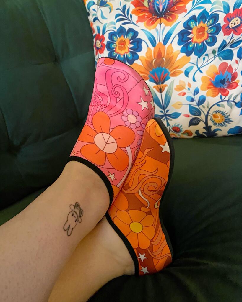 Molly's Mismatched Retro Daisies Water Shoes
