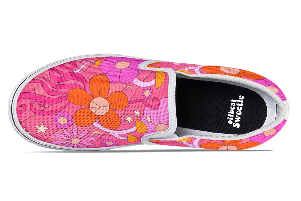 Molly's Mismatched Retro Daisies Slip Ons - Offbeat Sweetie