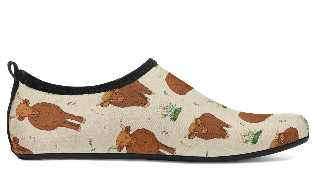 Highland Cows Water Shoes
