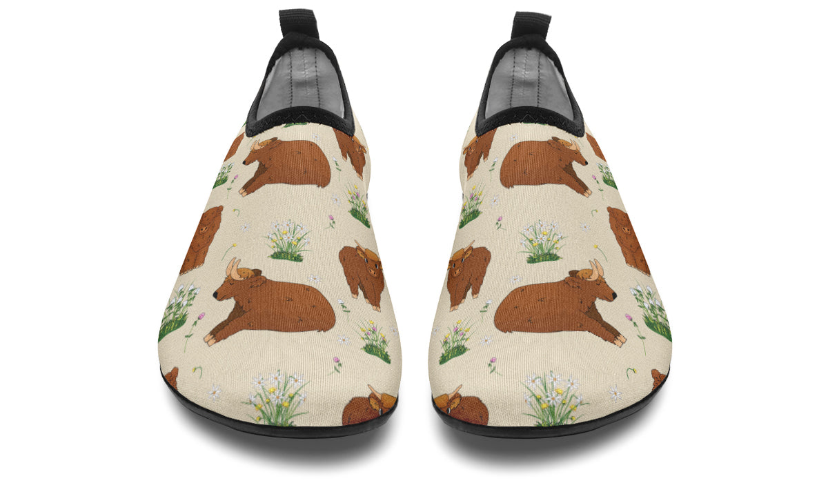 Highland Cows Water Shoes