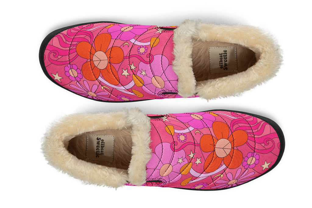 Molly's Pink Retro Daisies Winter Shoes